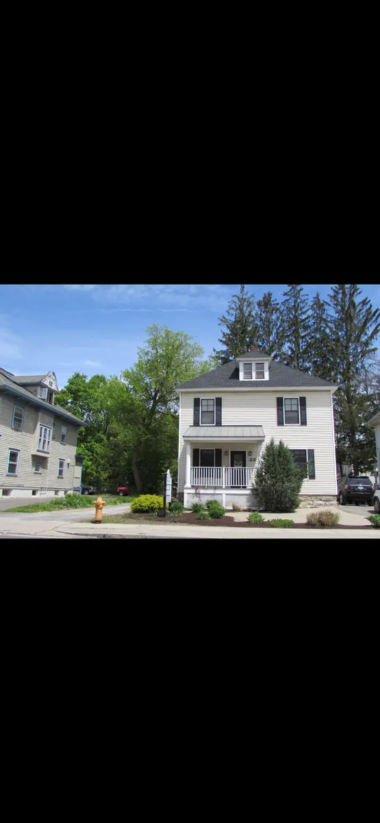 Primary Photo - 23 E Housatonic St
