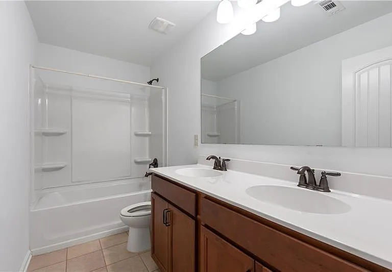 2080 Red Barn Ct — Photo 29