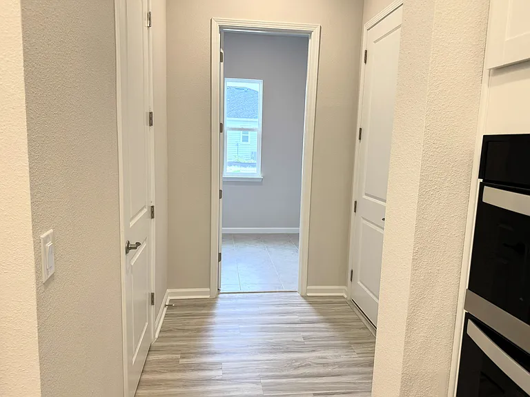 6 Blue Grotto Pl — Photo 15