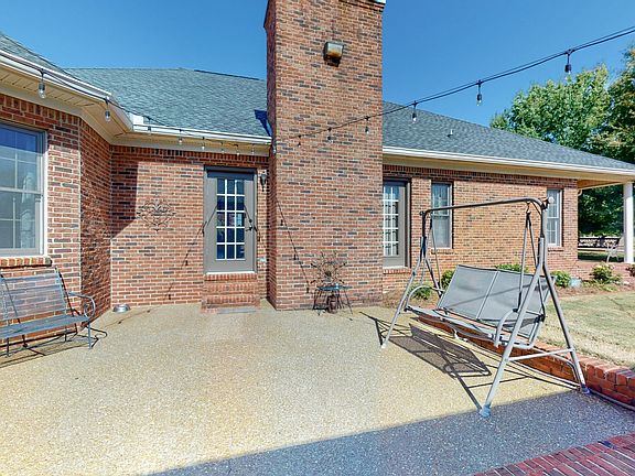 5th image of 103 Stanley Davis Cir