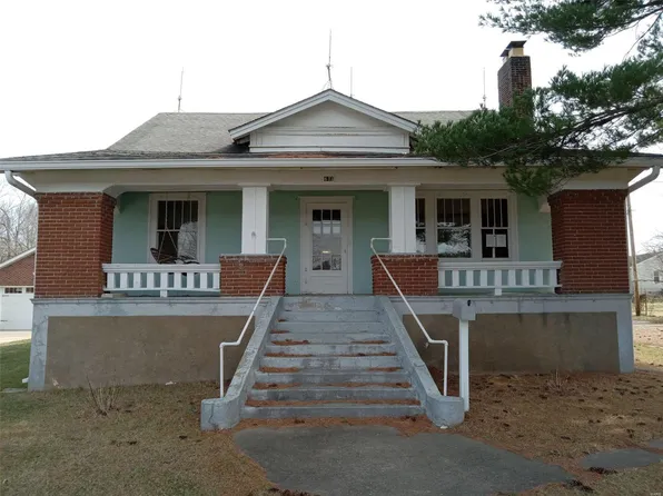 311 S Wood Ave, Fredericktown, MO 63645