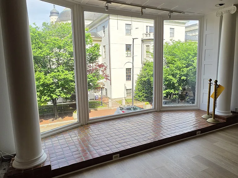 Amazing View...Floor to ceiling!