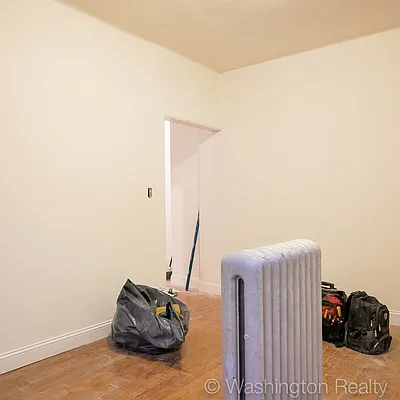 Rented by Washington Realty Corp. | media 11