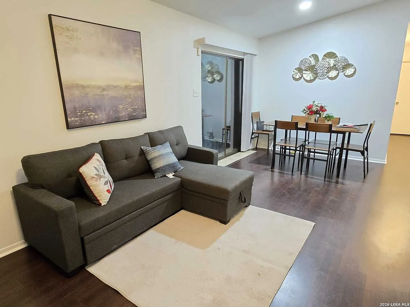 Beautifully maintained rental home conveniently located in Northeast San Antonio! — Photo 4