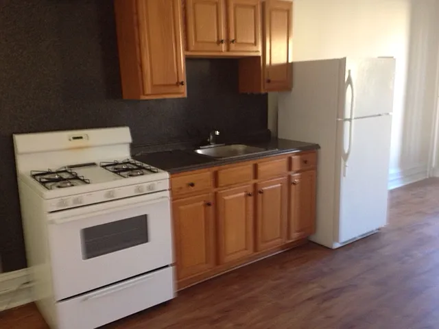 126 W Market St #3 — Photo 16