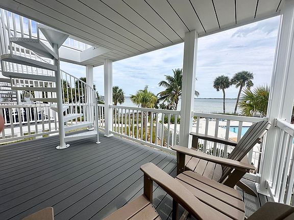 4th image of 2536 NE Herons Walk #62