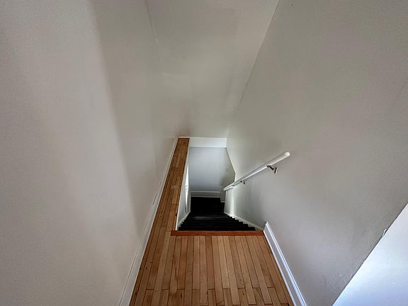 2nd image of 2935 N Weil St #5