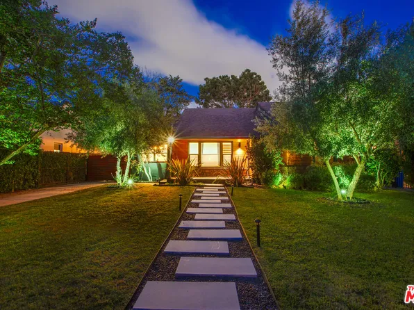 5518 Carpenter Ave, Valley Village, CA 91607