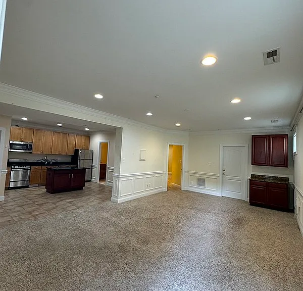 729 W Montgomery Ave #A — Photo 3