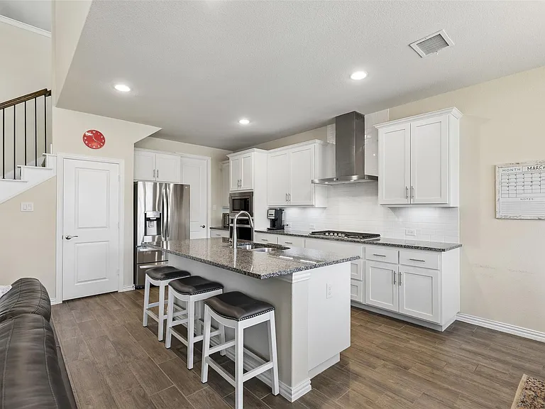 1416 Jackdaw Rd — Photo 6