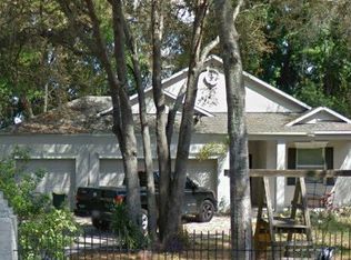 915 Edgehill Rd, Valrico, FL 33594