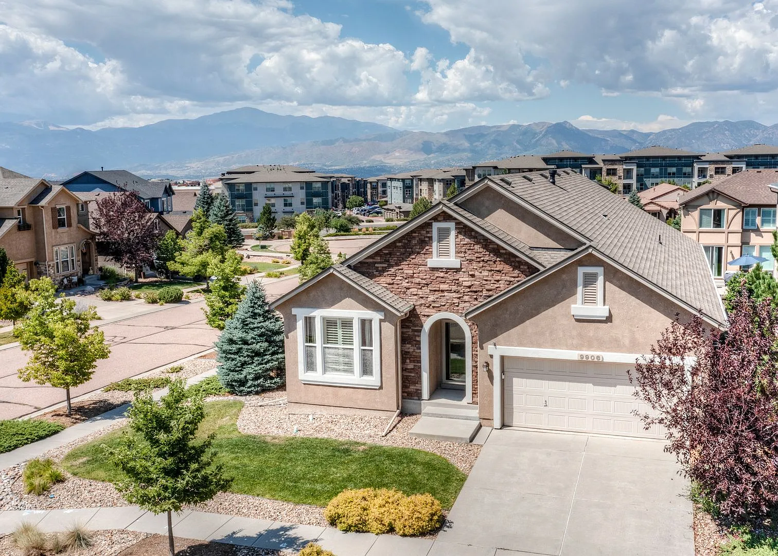 Cordera Home close to D20 Schools & Clubhouse — Photo 1