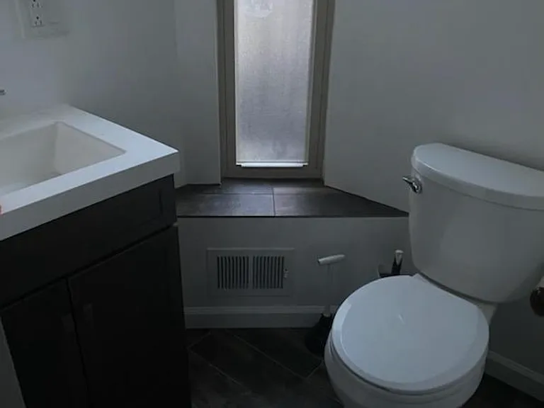 6 E North Ave #3 — Photo 7