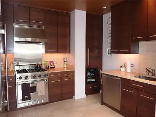 Rented by Corcoran | media 4