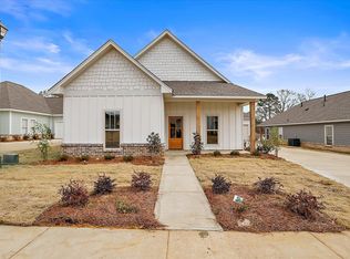 707 Heartwood Ln, Brandon, MS 39042