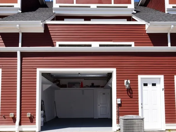 3 Proprietors Dr Unit 7, Marshfield, MA 02050