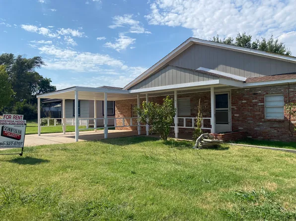 638 Hart St, Alva, OK 73717