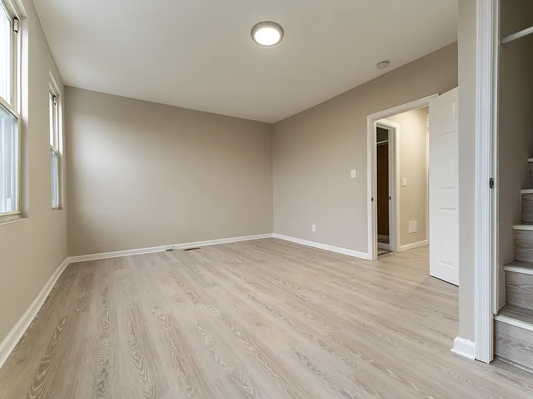 3220 Lyndale Ave — Photo 9
