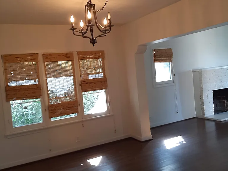 1099 Dolores Dr — Photo 3