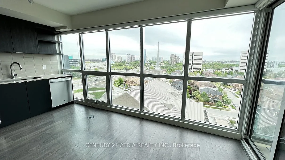 Supersonic Condos — Photo 4