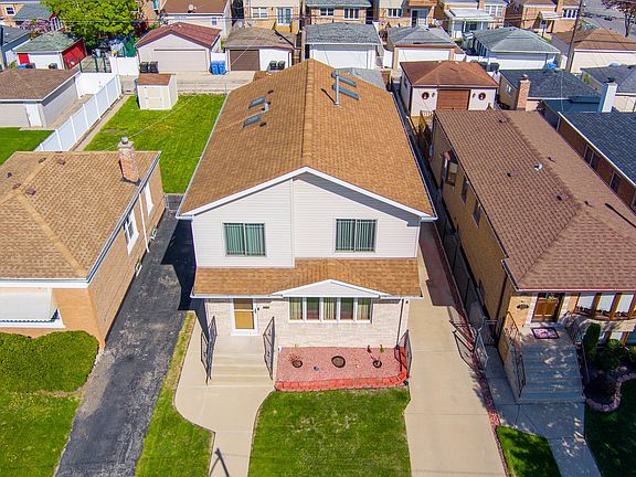 2nd image of 5149 S Sayre Ave