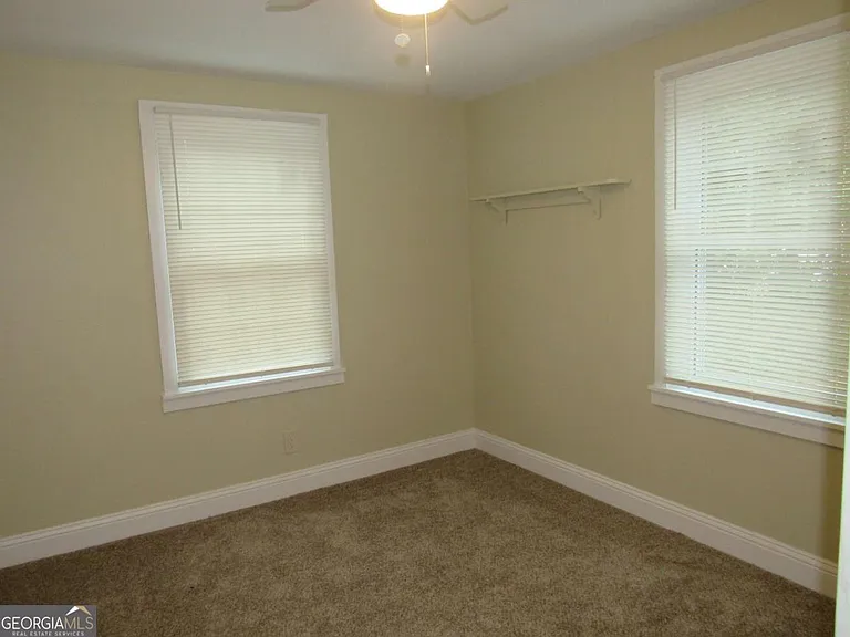 112 Judy Ave — Photo 42