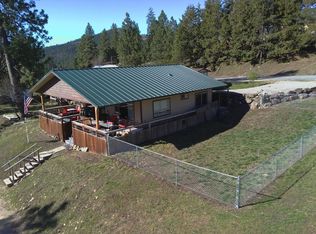 1054 Lower Madison St, Republic, WA 99166