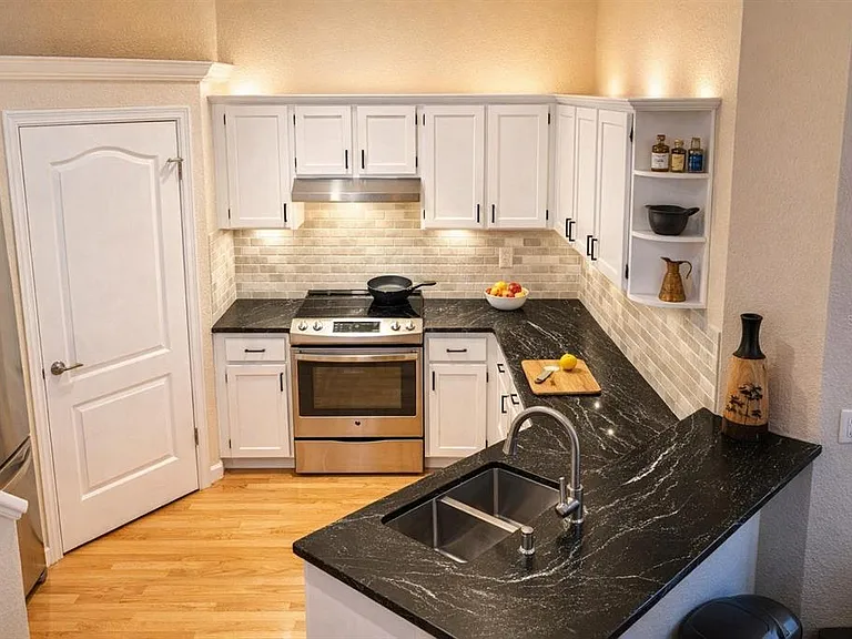 617 Island Place Way — Photo 8