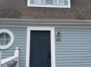 823 Old Pond Ln #823, Norwich, CT 06360
