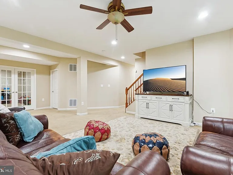 17205 Dewpoint Pl — Photo 36