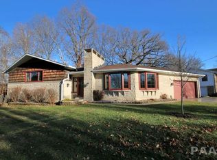 136 Highview Ter, East Peoria, IL 61611