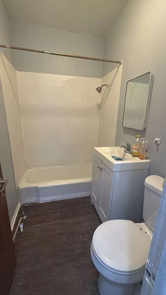 5958 W Roosevelt Rd — Photo 3