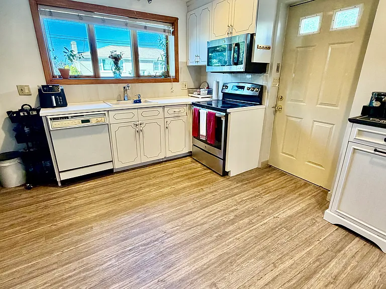 45 Hauman St #1 — Photo 5
