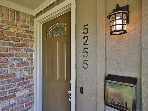 3rd image of 5255 Creekbend Dr