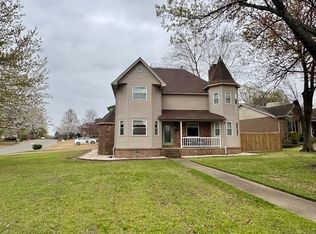 2200 Rains St, Jonesboro, AR 72401