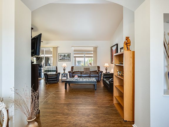 4th image of 14402 W Greystone Dr