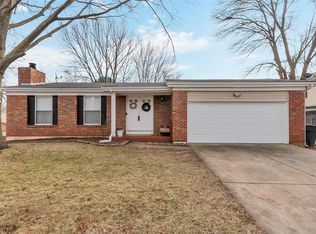 229 Sutters Mill Rd, Saint Peters, MO 63376
