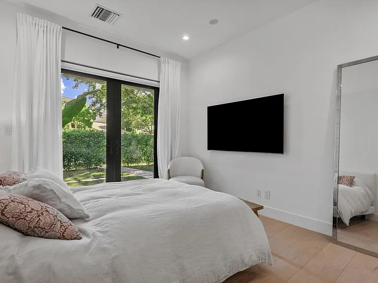 11685 Maidstone Dr — Photo 63