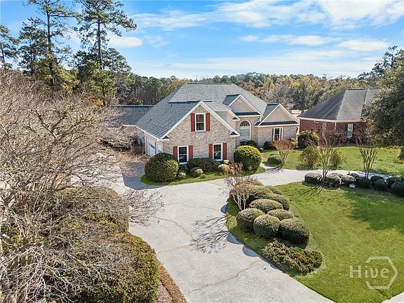 2nd image of 4 Amberwood Drive