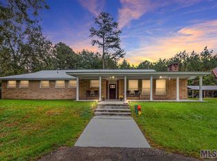 30500 Bridges Rd, Livingston, LA 70754
