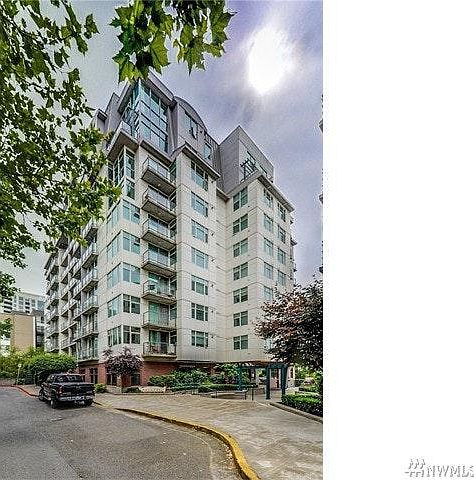 1st image of 1100 106th Ave NE APT 408