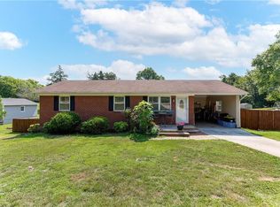 4811 Harvey Rd, Jamestown, NC 27282