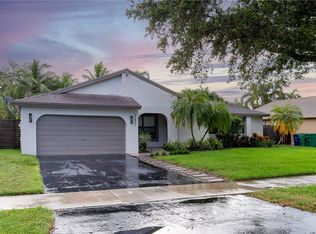 5231 SW 115th Ave, Fort Lauderdale, FL 33330