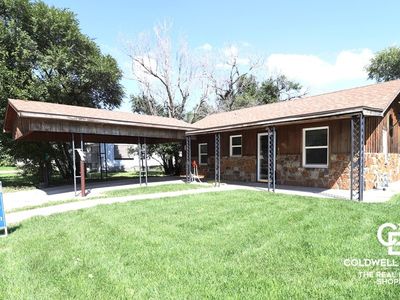 302 S Myrtle St, Sublette, KS, 67877