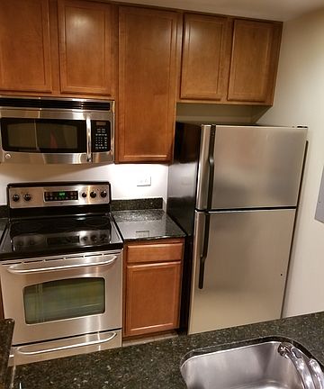 2nd image of 206 Glengarry Dr APT 107