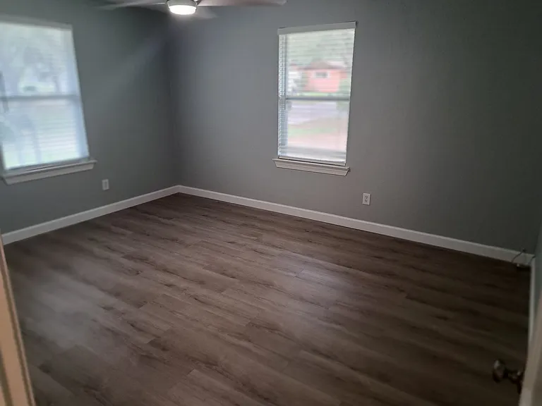 Guest bedroom 2