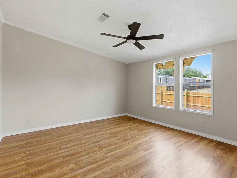 376 Rae Ln #A — Photo 13