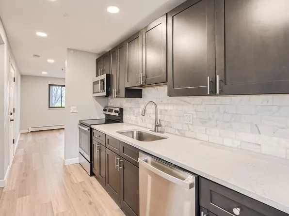 435 Manhattan Dr #B, Boulder, CO 80303