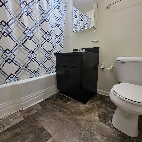 621 1/2 S Main St — Photo 5