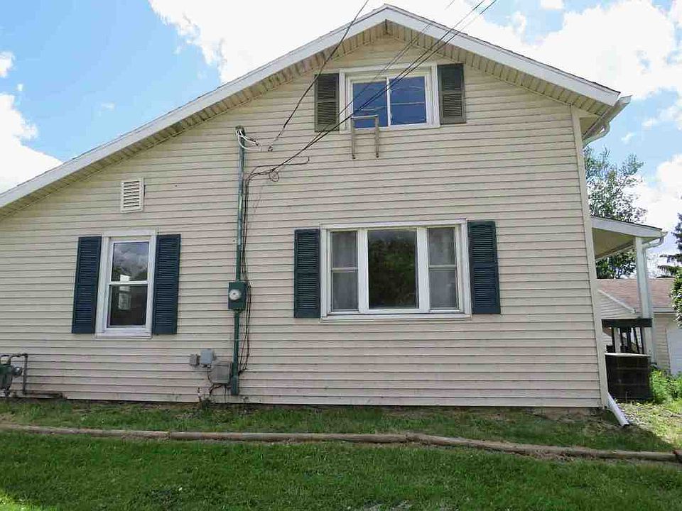 1st image of 224 Trux St